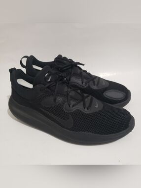Nike Men’s Size 11 Black Mesh Lace Up Athletic Sneakers AQ0268-002